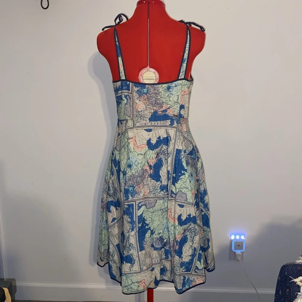 ModCloth Map Dress - Picture 5 of 6